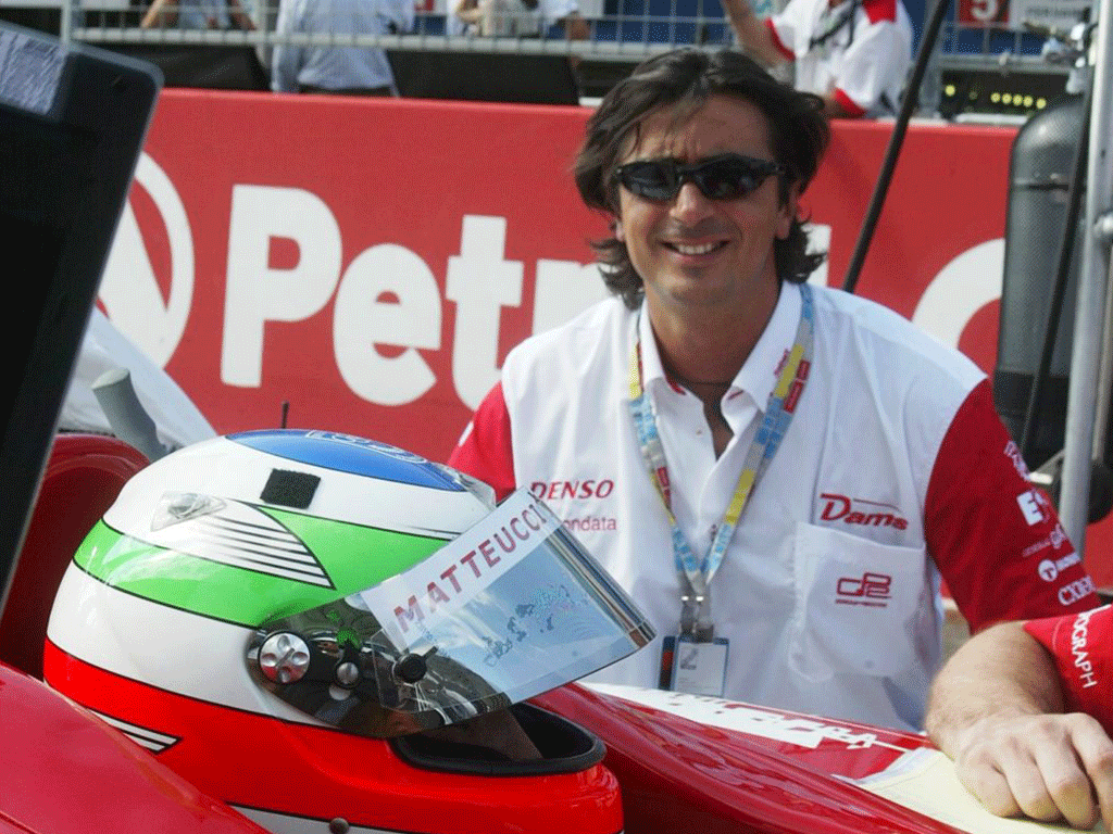 Gallery_0006_in-pit-line-in-Turchia-1027x1536-1